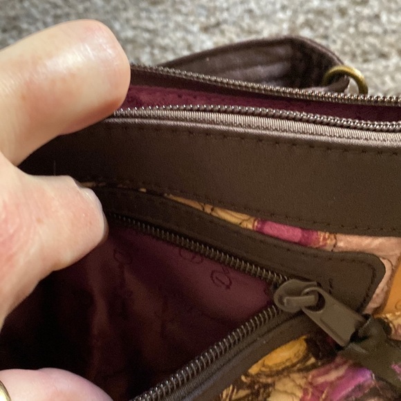 Donna Sharp Expression Chloe Bag Crossbody Purse Browns Purple NWT - Picture 3 of 7